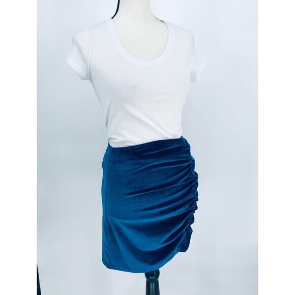 Blue Blush Velvet Women's‎ Knee length Skirt Ruched Size Medium Blue Side Slit - Picture 9 of 12
